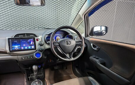 Honda Fit Shuttle I рестайлинг, 2012 год, 999 000 рублей, 13 фотография