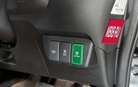 Honda Fit Shuttle I рестайлинг, 2012 год, 999 000 рублей, 18 фотография