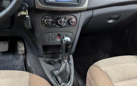 Renault Logan II, 2020 год, 990 000 рублей, 17 фотография