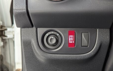 Renault Logan II, 2020 год, 990 000 рублей, 20 фотография