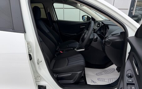 Mazda Demio IV, 2015 год, 947 000 рублей, 9 фотография