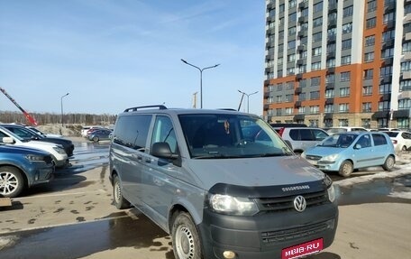 Volkswagen Caravelle T5, 2014 год, 2 200 000 рублей, 1 фотография