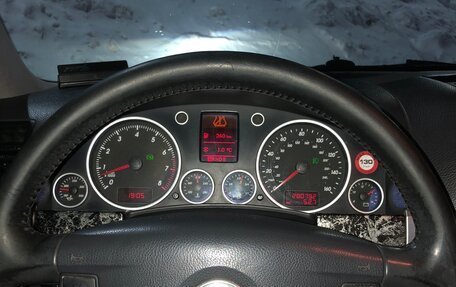 Volkswagen Touareg III, 2003 год, 650 000 рублей, 9 фотография