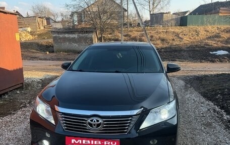 Toyota Camry, 2012 год, 1 210 000 рублей, 3 фотография