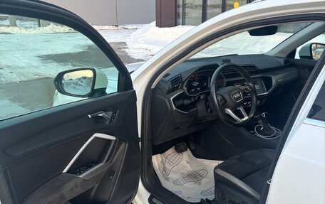 Audi Q3, 2022 год, 3 050 000 рублей, 13 фотография