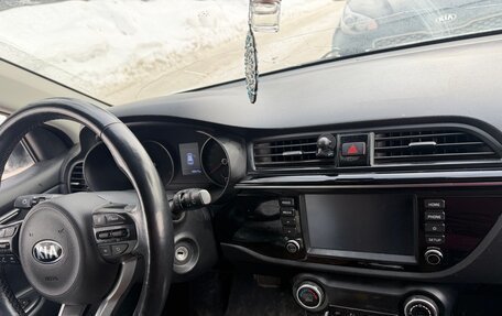 KIA Rio IV, 2018 год, 1 400 000 рублей, 8 фотография