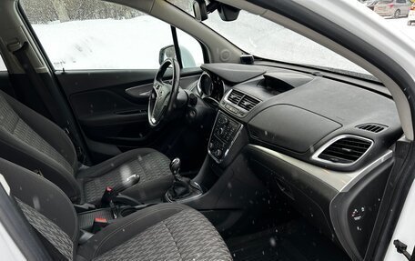 Opel Mokka I, 2013 год, 740 000 рублей, 27 фотография