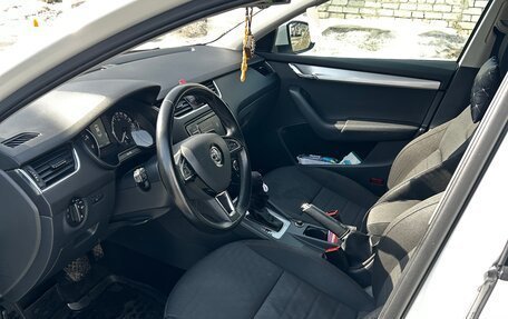 Skoda Octavia, 2016 год, 1 550 000 рублей, 10 фотография