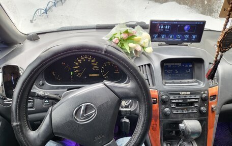 Lexus RX IV рестайлинг, 2000 год, 820 000 рублей, 5 фотография