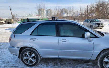 Lexus RX IV рестайлинг, 2000 год, 820 000 рублей, 15 фотография