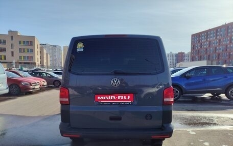 Volkswagen Caravelle T5, 2014 год, 2 200 000 рублей, 6 фотография