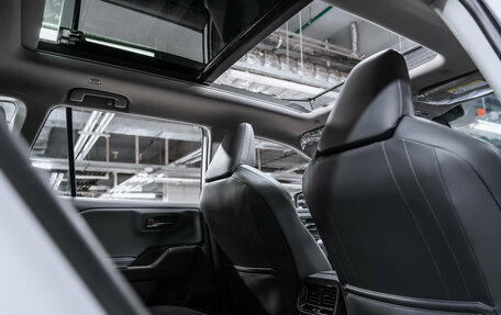 Toyota RAV4, 2026 год, 4 840 000 рублей, 2 фотография