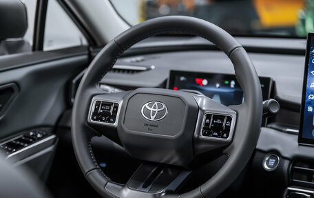 Toyota RAV4, 2026 год, 4 840 000 рублей, 13 фотография