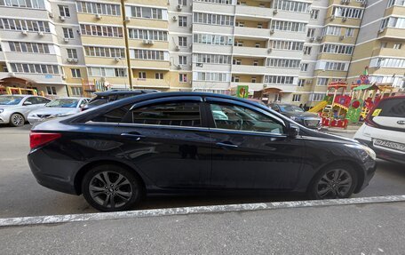 Hyundai Sonata VI, 2010 год, 1 050 000 рублей, 2 фотография