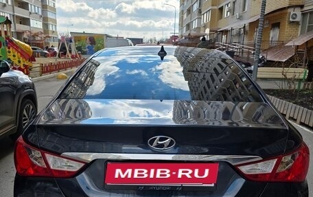 Hyundai Sonata VI, 2010 год, 1 050 000 рублей, 3 фотография