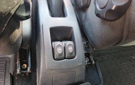 Renault Logan I, 2012 год, 420 000 рублей, 9 фотография