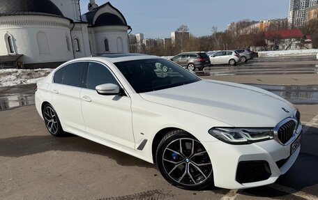BMW 5 серия, 2022 год, 5 380 000 рублей, 6 фотография