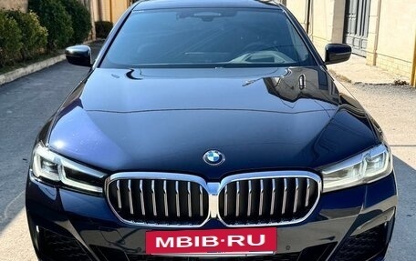 BMW 5 серия, 2022 год, 4 900 000 рублей, 3 фотография