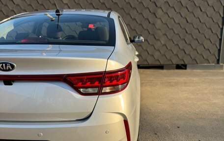 KIA Rio IV, 2021 год, 1 980 000 рублей, 10 фотография
