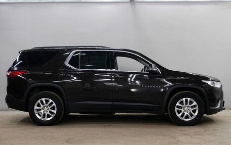 Chevrolet Traverse II, 2018 год, 2 663 000 рублей, 5 фотография