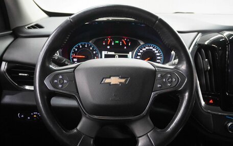 Chevrolet Traverse II, 2018 год, 2 663 000 рублей, 10 фотография