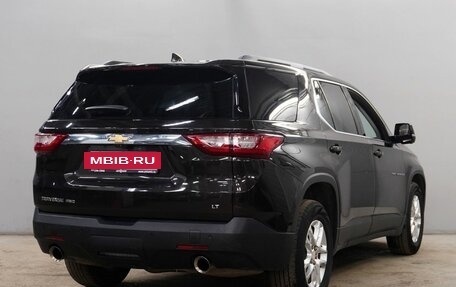 Chevrolet Traverse II, 2018 год, 2 663 000 рублей, 8 фотография