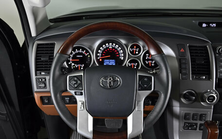 Toyota Sequoia II рестайлинг, 2014 год, 11 500 000 рублей, 22 фотография