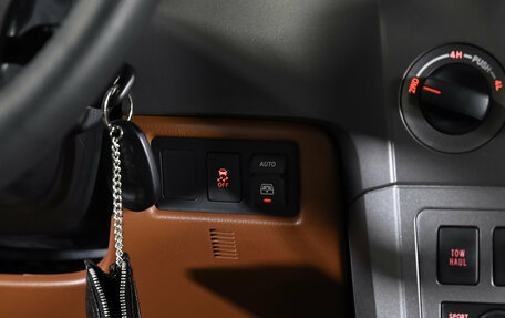 Toyota Sequoia II рестайлинг, 2014 год, 11 500 000 рублей, 25 фотография