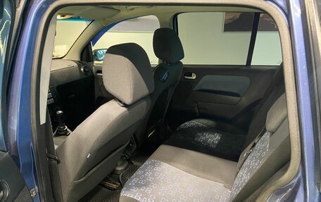 Ford Fusion I, 2005 год, 440 000 рублей, 13 фотография