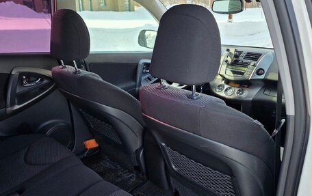 Toyota RAV4, 2011 год, 1 500 000 рублей, 11 фотография