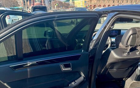 Mercedes-Benz E-Класс, 2013 год, 1 700 000 рублей, 5 фотография