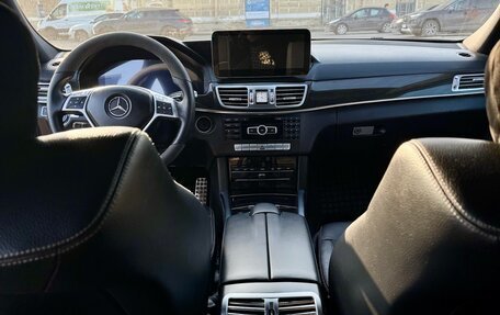 Mercedes-Benz E-Класс, 2013 год, 1 700 000 рублей, 20 фотография