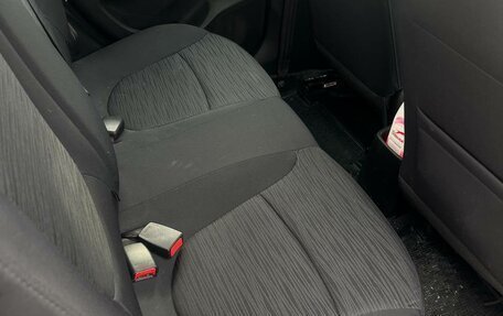 Hyundai Solaris II рестайлинг, 2016 год, 1 400 000 рублей, 16 фотография