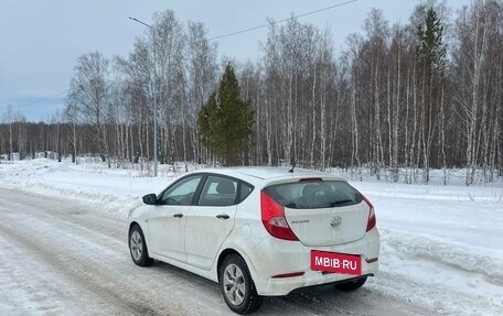 Hyundai Solaris II рестайлинг, 2016 год, 1 400 000 рублей, 12 фотография