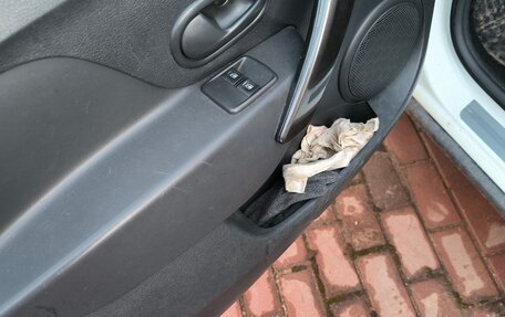 Renault Sandero II рестайлинг, 2019 год, 1 150 000 рублей, 12 фотография