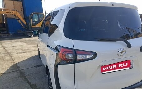 Toyota Sienta II, 2019 год, 1 750 000 рублей, 10 фотография