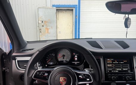 Porsche Macan I рестайлинг, 2015 год, 2 440 000 рублей, 7 фотография