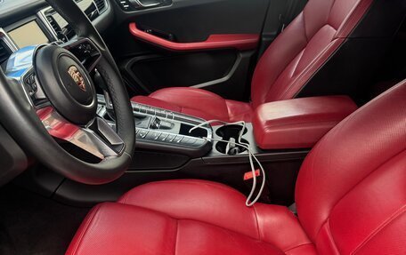 Porsche Macan I рестайлинг, 2015 год, 2 440 000 рублей, 12 фотография