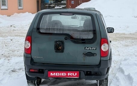 Chevrolet Niva I рестайлинг, 2009 год, 320 000 рублей, 6 фотография