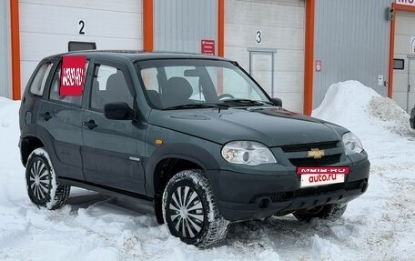 Chevrolet Niva I рестайлинг, 2009 год, 320 000 рублей, 2 фотография