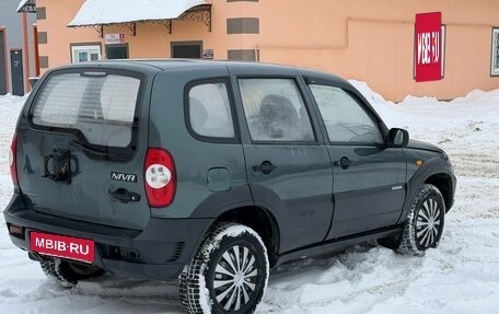 Chevrolet Niva I рестайлинг, 2009 год, 320 000 рублей, 4 фотография