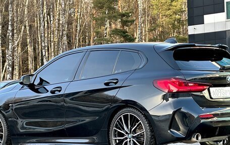 BMW 1 серия, 2019 год, 2 480 000 рублей, 5 фотография