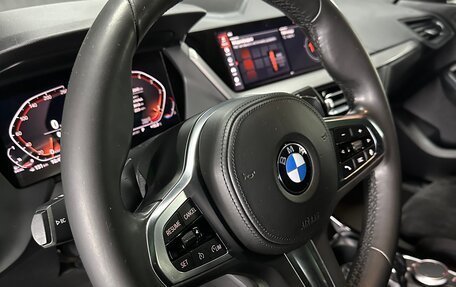 BMW 1 серия, 2019 год, 2 480 000 рублей, 14 фотография