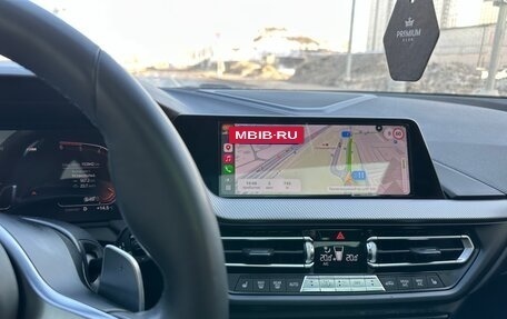 BMW 1 серия, 2019 год, 2 480 000 рублей, 12 фотография