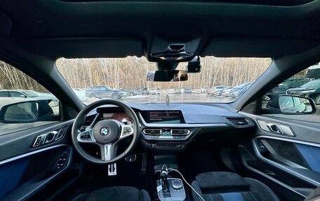 BMW 1 серия, 2019 год, 2 480 000 рублей, 21 фотография