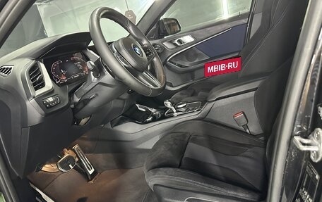 BMW 1 серия, 2019 год, 2 480 000 рублей, 15 фотография