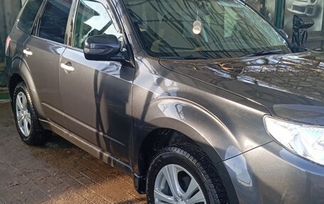 Subaru Forester, 2011 год, 1 310 000 рублей, 2 фотография