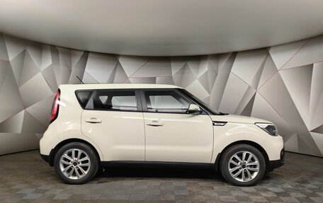 KIA Soul II рестайлинг, 2017 год, 1 873 000 рублей, 6 фотография