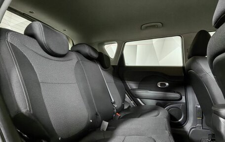 KIA Soul II рестайлинг, 2017 год, 1 873 000 рублей, 16 фотография