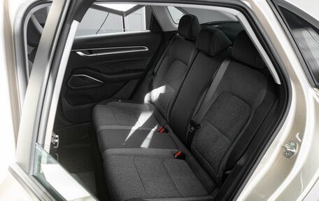 Geely Emgrand, 2023 год, 1 649 000 рублей, 9 фотография